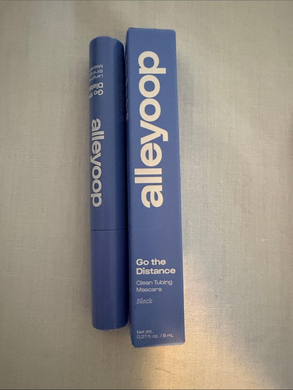 Two alleyoop Go the Distance Clean Tubing Mascara — Black